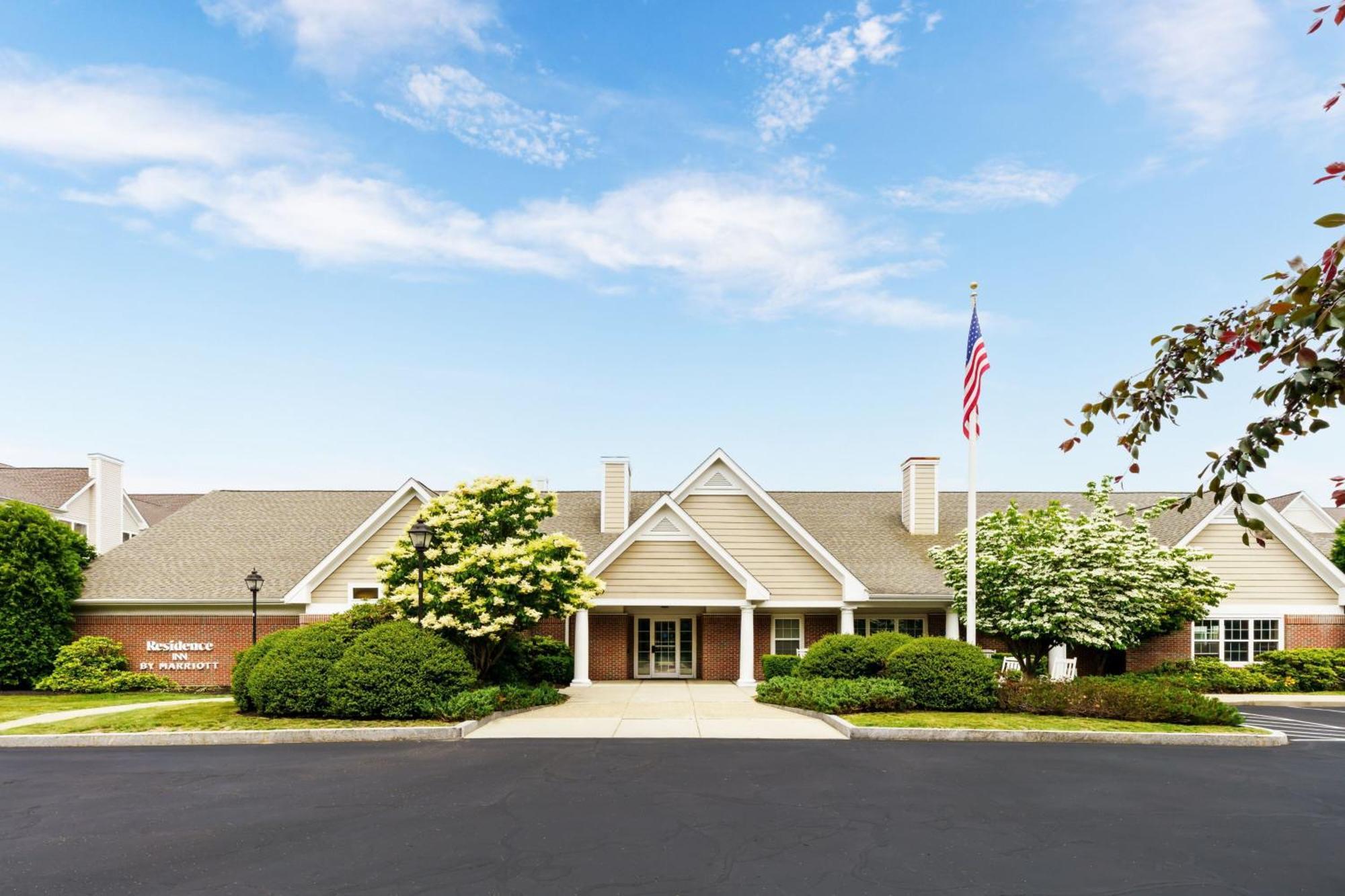 Residence Inn Boston Франклин Экстерьер фото