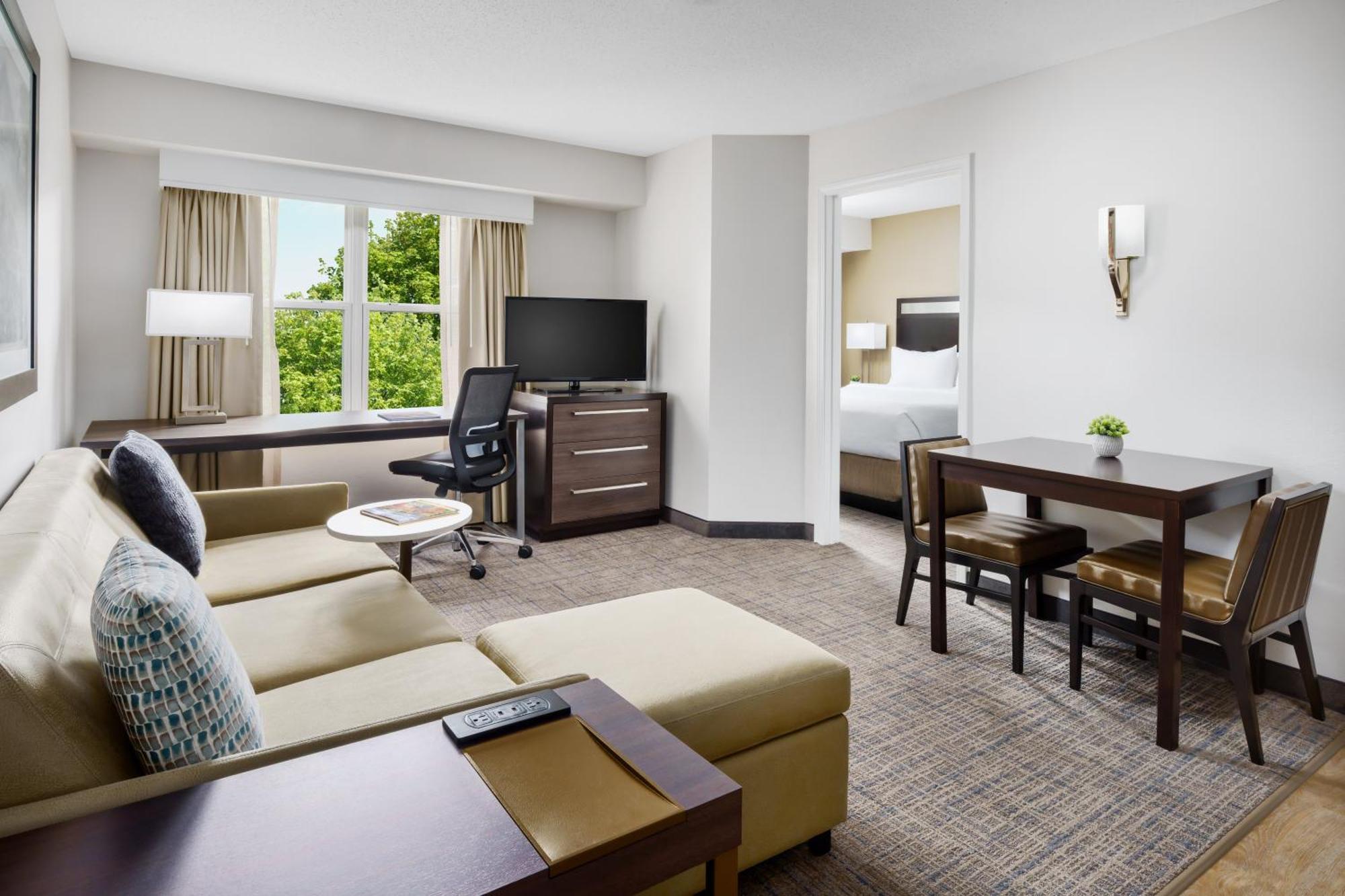 Residence Inn Boston Франклин Экстерьер фото