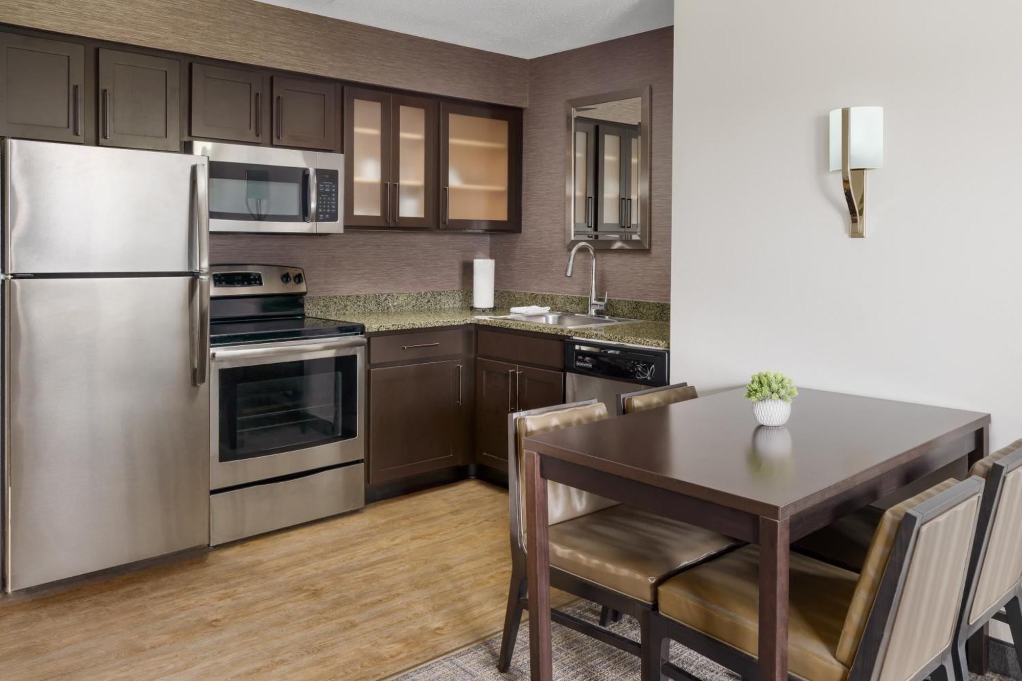 Residence Inn Boston Франклин Экстерьер фото