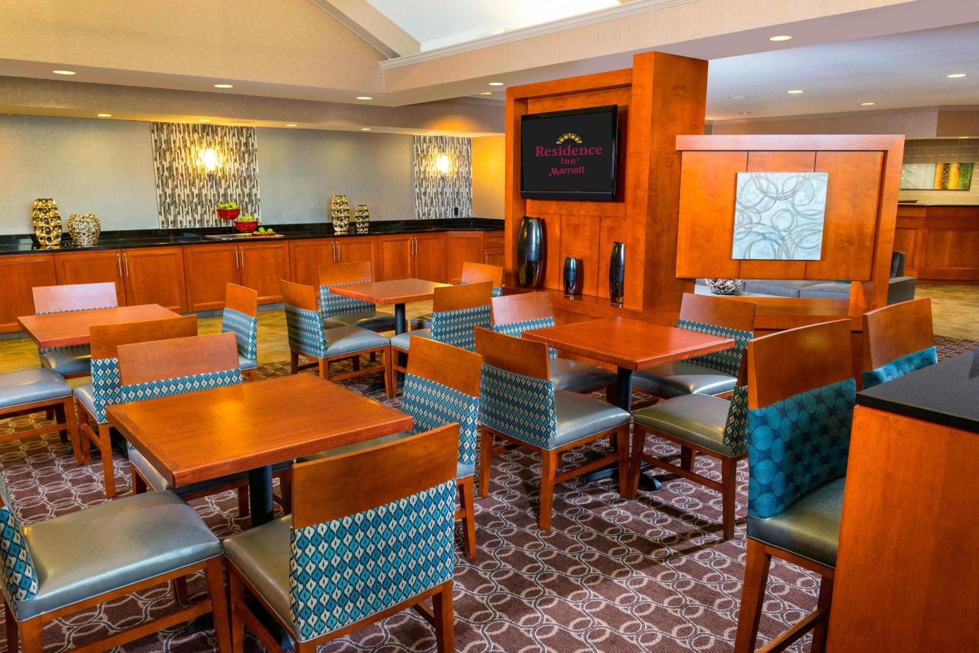 Residence Inn Boston Франклин Экстерьер фото