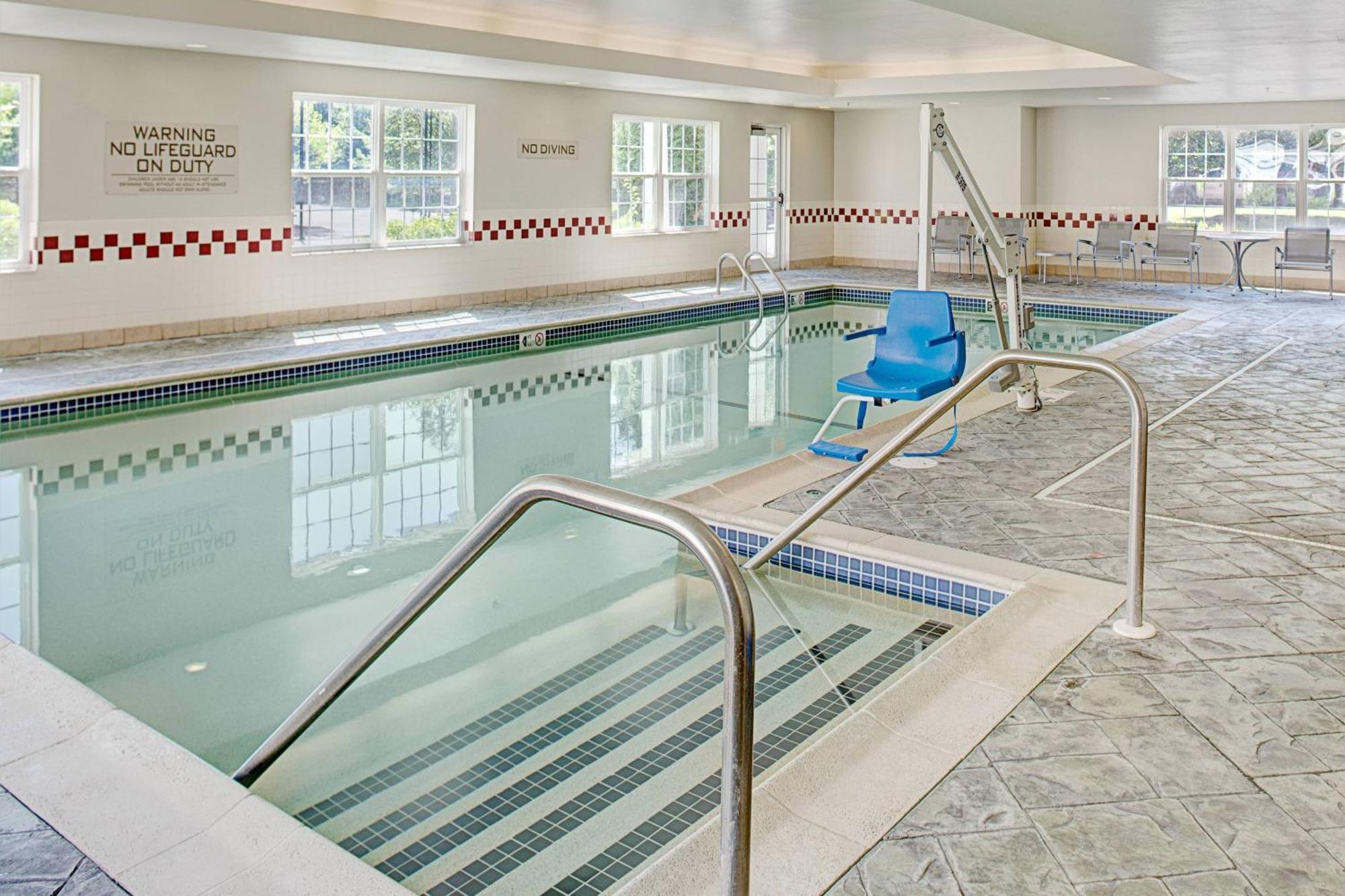 Residence Inn Boston Франклин Экстерьер фото